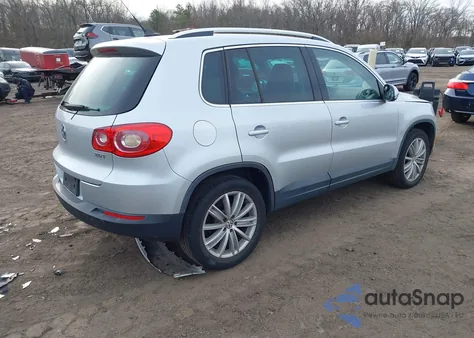 2011 Volkswagen Tiguan Se из США, поврежденный, VIN WVGAV7AX8BW534496